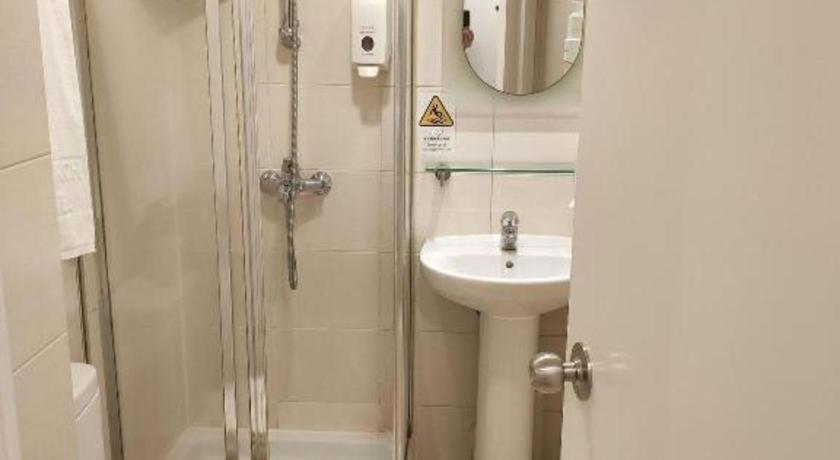 הונג קונג Goodrich Hotel מראה חיצוני תמונה